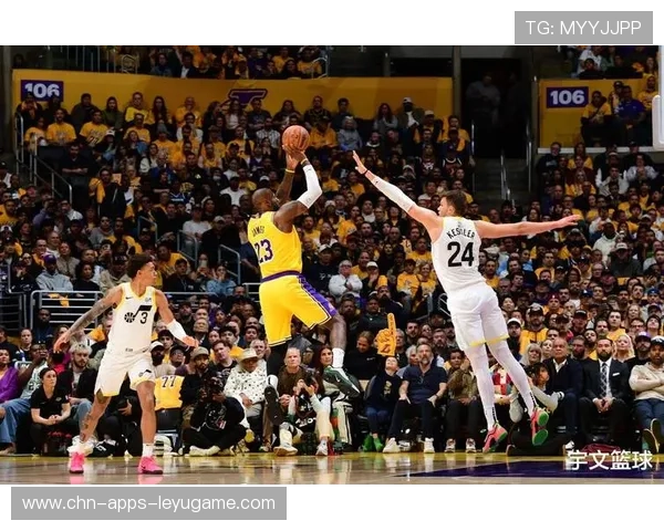 NBA湖人通过快速转移拉开空间,进攻流畅度提升