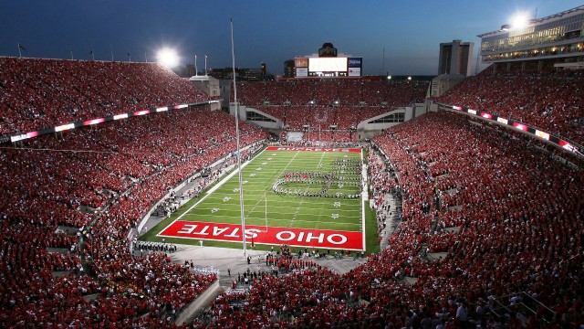 乐鱼中国-巴萨新星崭露头角，引发未来猜想，巴萨新号码